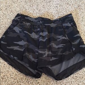 Athleta Black and Gray Athletic Shorts Lightweight Camouflage